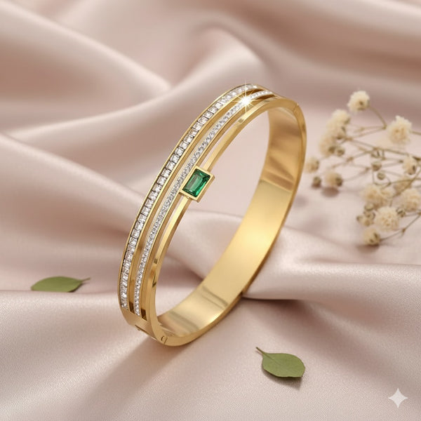 Elegant Gold Kada