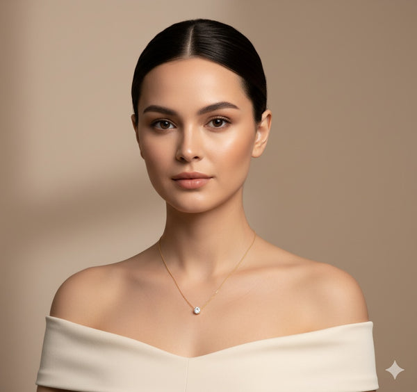 Sleek Pendant Chain