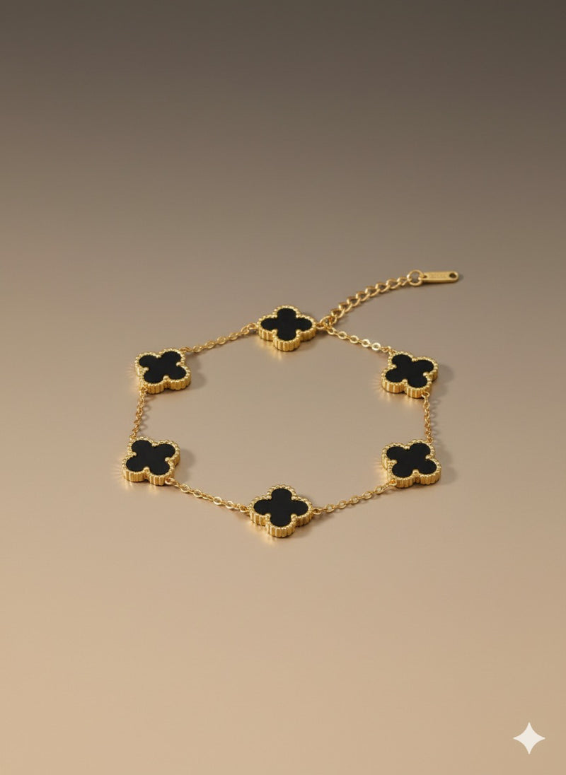Classic Gold Bow Bracelet