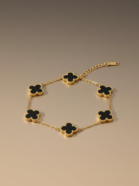 Amaura Noir Clover Charm Bracelet Image
