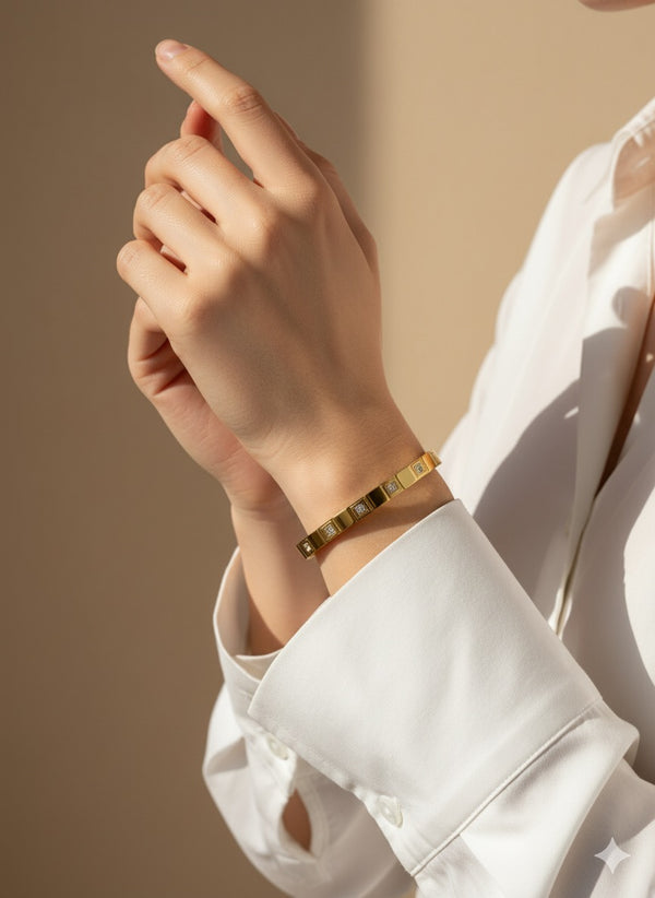 Classic Designer Kada