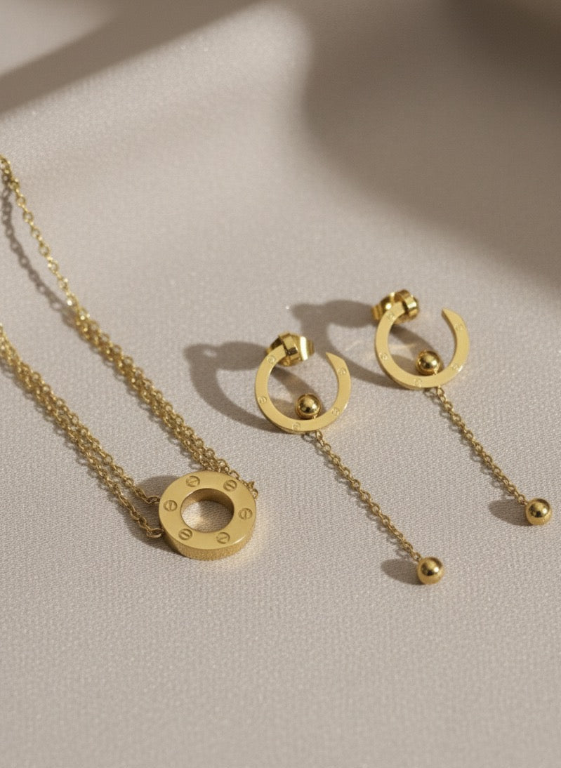 Amaura Eternal Gold Statement Set “Golden Legacy Necklace”